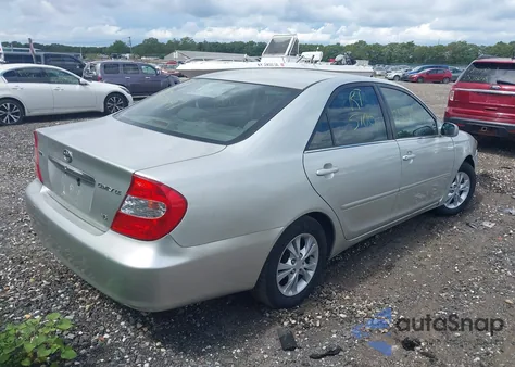 2004 Toyota Camry Le V6 from USA, damaged, VIN 4T1BF32K84U070590